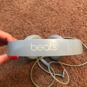 Beats by Dr. Dre Solo 2 On-Ear Wireless Headphones